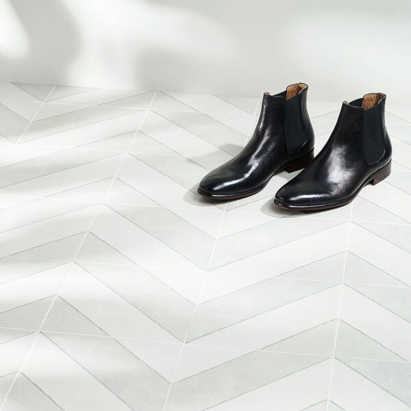 アウトゥールTB-AT-1