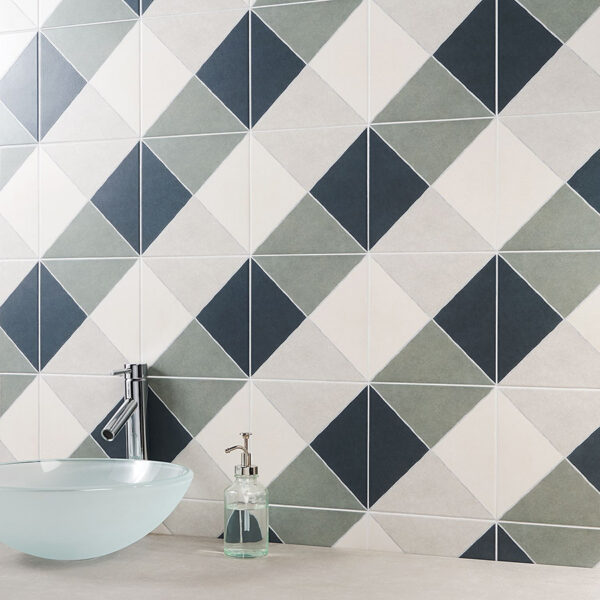 アウトゥールTB-AT-2D