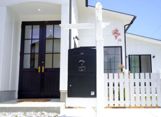 k.u.r.o様邸/宅配ボックス Brizebox Large