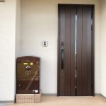 戸建用 宅配ボックス「ブライズボックス」口コミ/ショコラ(BL-CH):据え置き施工