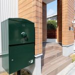 株式会社ジェネシス施工物件／Large ダークグリーン（BL-DG）：ポール施工