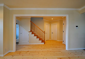 伝統と威厳を感じさせるジョージアンスタイルのF様邸